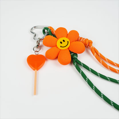 SMILEY BLOOM CHARM