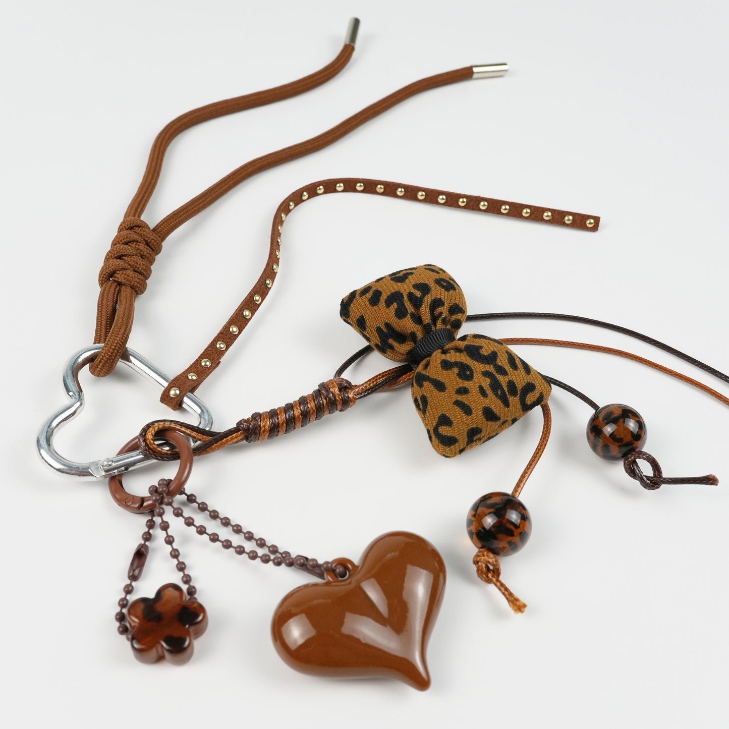 SPOTTED LOVE CHARM