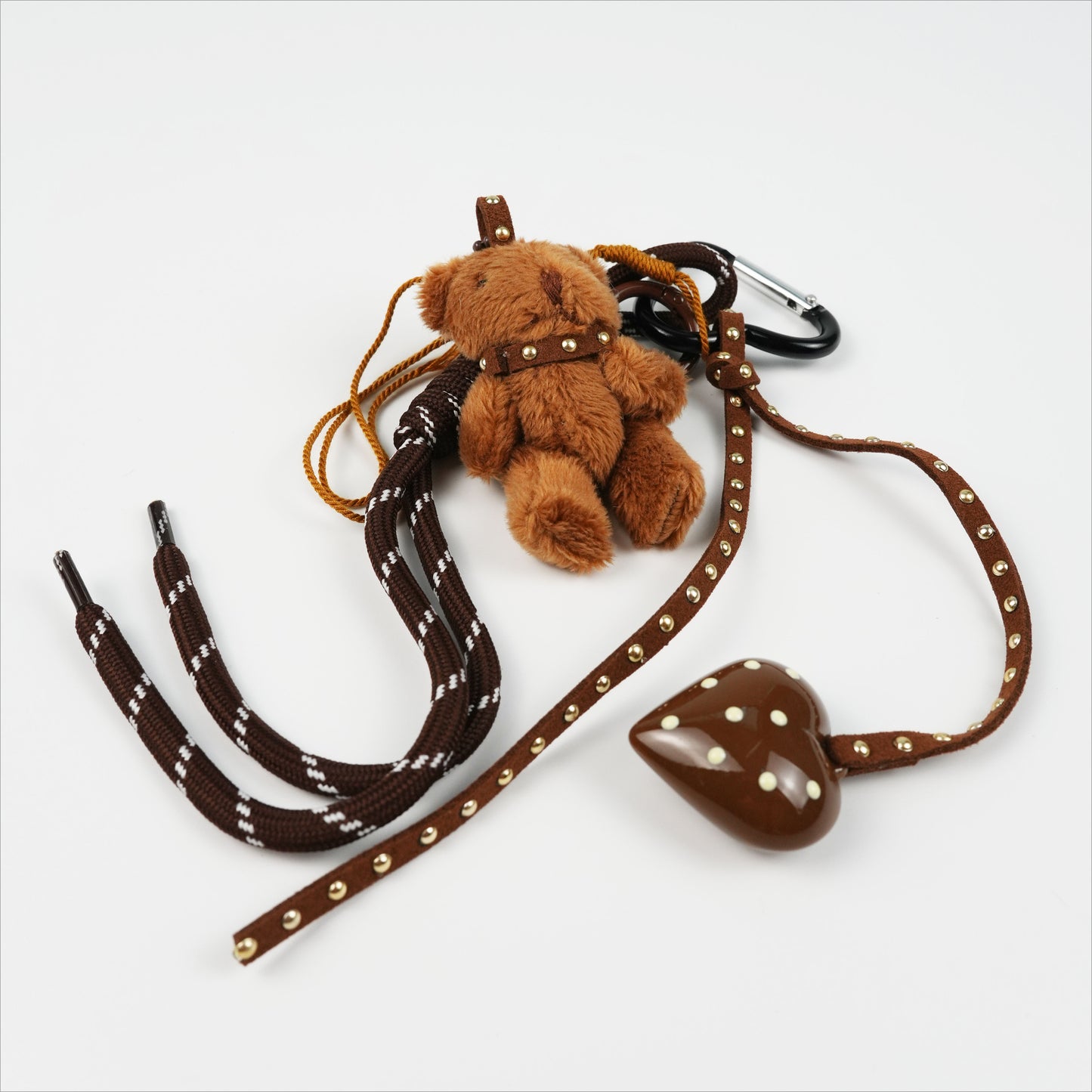 SPOTTED LOVE CHARM