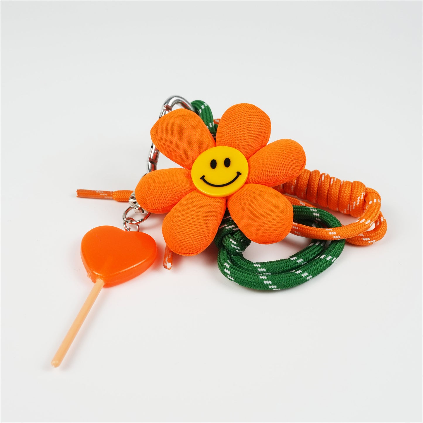 SMILEY BLOOM CHARM
